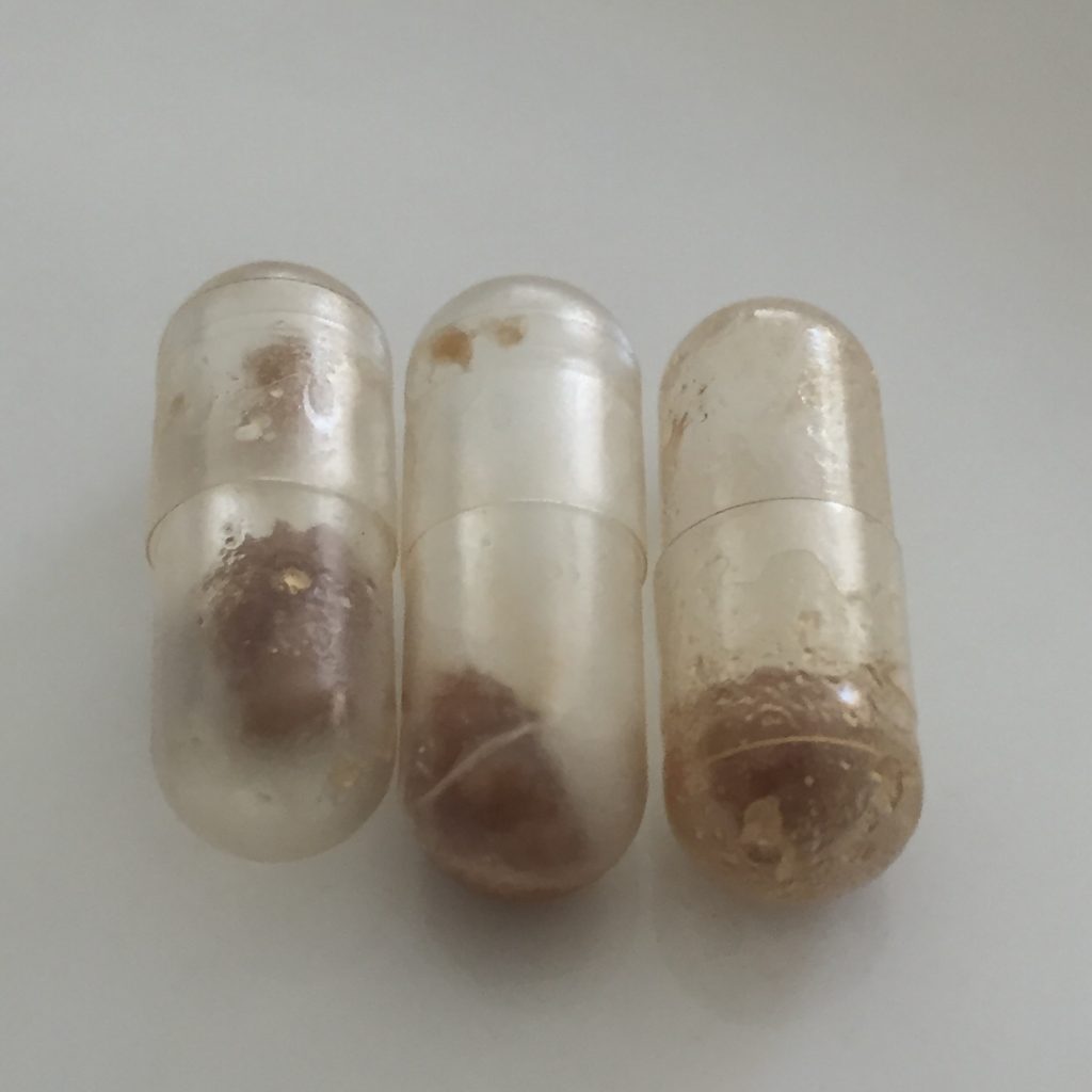 Some of the suspected NBOMe/4FA capsules photographed by an anonymous community member, January 2017